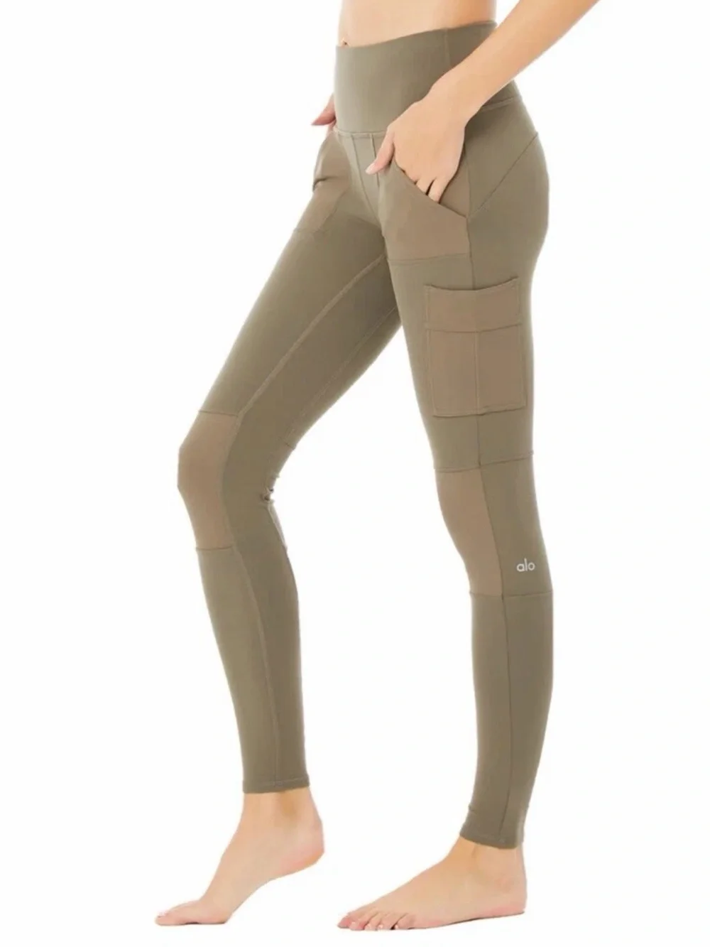 $134 ALO YOGA GREEN LEGGINGS SIZE XS